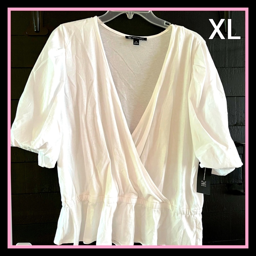 NWT INC Size XL